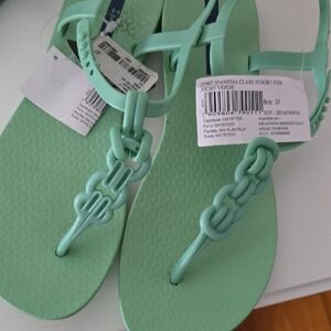 Ipanema Light Green Flip Flops